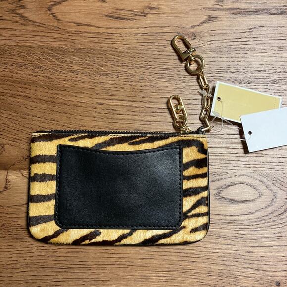 NWT MSRP$178 MICHAEL KORS
Parker Small Zip Card Case Animal Print Haircalf - Picture 2 of 3